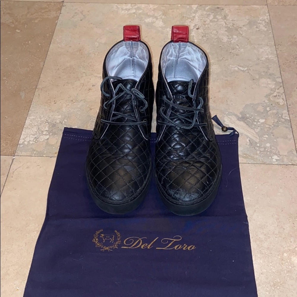 Del Toro Chukkas Black Leather